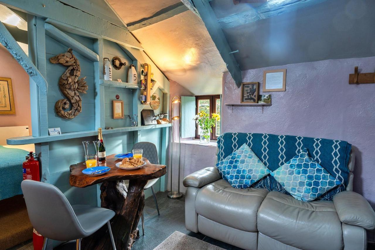 Finest Retreats - Fishermans * Tintagel